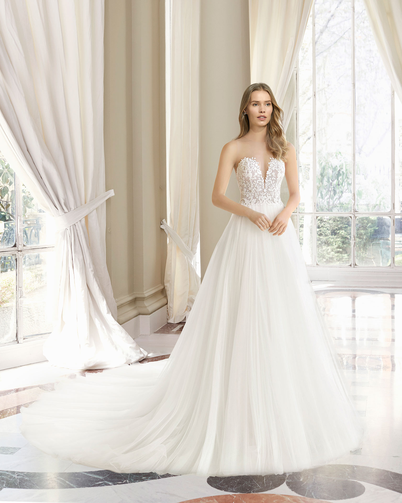 Western Country Wedding Dresses Lace Tulle Modest Sheer Neck Sleeveless Long Bohemian Bridal Gowns Plus Size Robe De Mariée