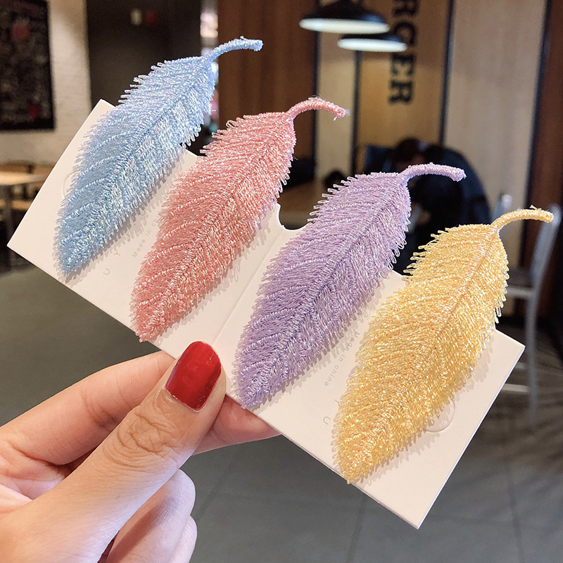2020 Fabric Solid Color Embroidery Leaves Hairpin For Children Sweet Baby Girl BB Clip Hair Clip Bezel Korea Hair Accessories
2020 Fabric Solid Color Embroidery Leaves Hairpin For Children Sweet Baby Girl BB Clip Hair Clip Bezel Korea Hair Accessories