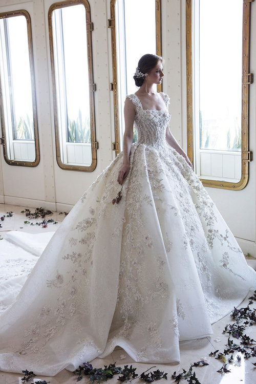 Ziad Nakad Vintage Wedding Dresses 2019 Luxury 3D Floral Appliques Ball Gown Backless Wedding Dress with Beads Custom Made Sexy Bridal Gowns