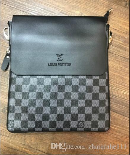 2019 new fashion explosion shoulder bag Trend single shoulder stitching high quality portable Messenger bag 022, Black
2019 new fashion explosion shoulder bag Trend single shoulder stitching high quality portable Messenger bag 022, Black