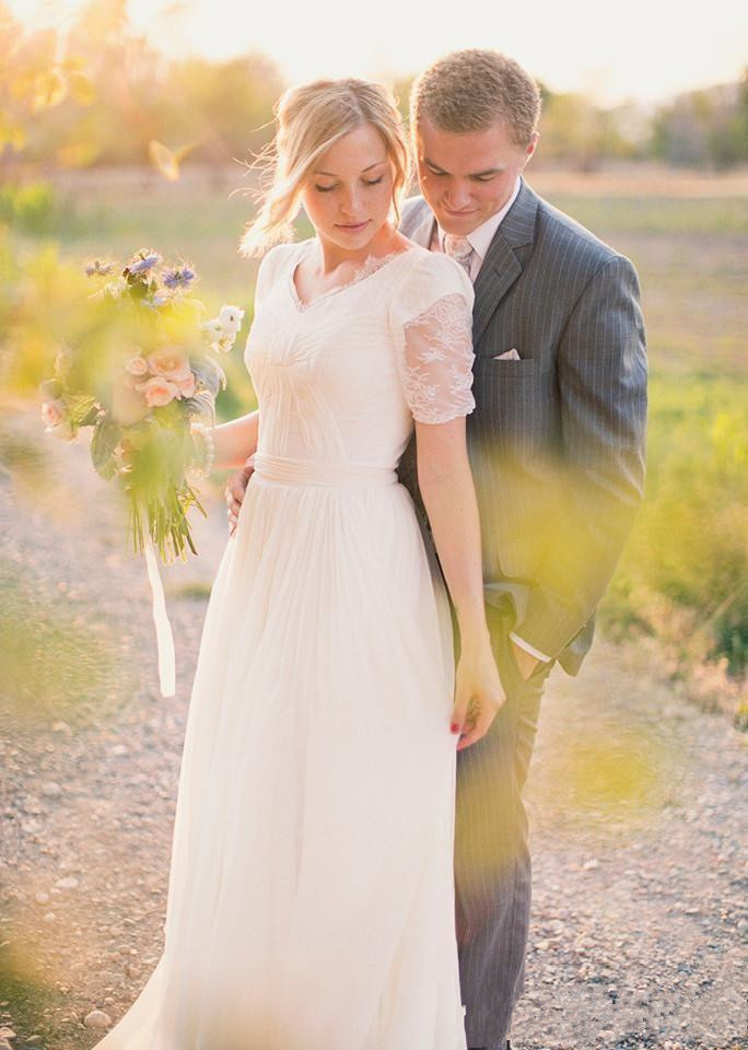 informal modest chiffon wedding dresses v neck cheap simple country short sleeve lace bridal gowns vestidos de novia