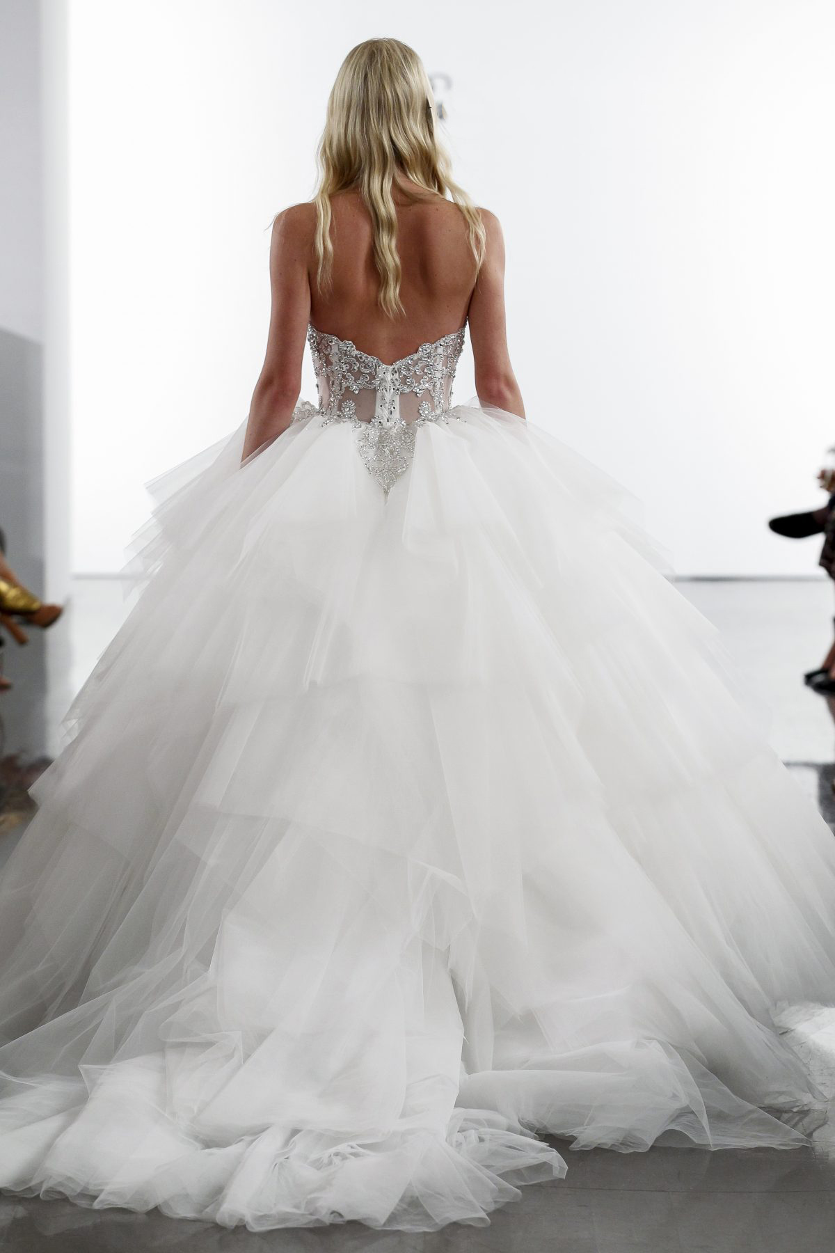 2019 Pnina Tornai A Line Wedding Dresses Sweetheart Backless Beaded Bridal Gowns Sweep Train Plus Size Beach Wedding Dress Cheap