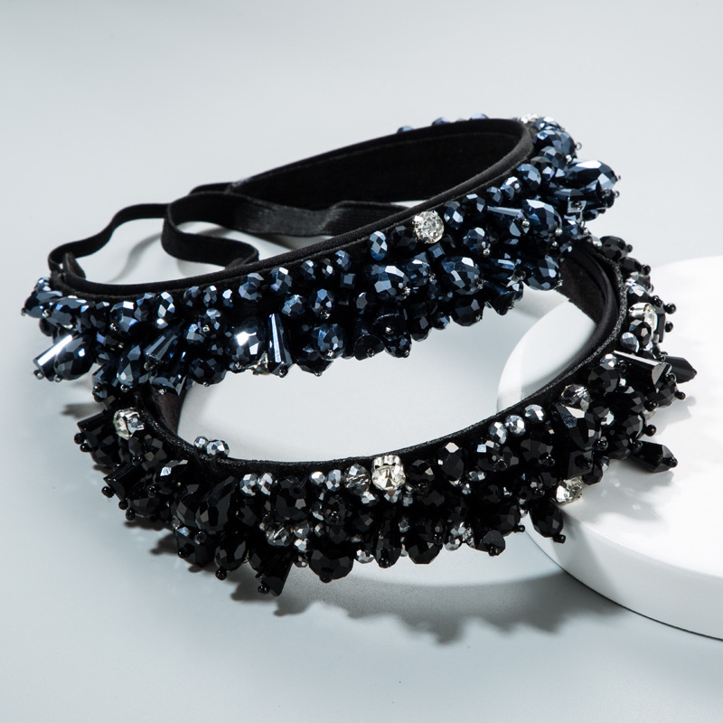 Baroque exaggerated temperament inlaid crystal hair band Women's Super Flash queen crown boutique headband 
Baroque exaggerated temperament inlaid crystal hair band Women's Super Flash queen crown boutique headband