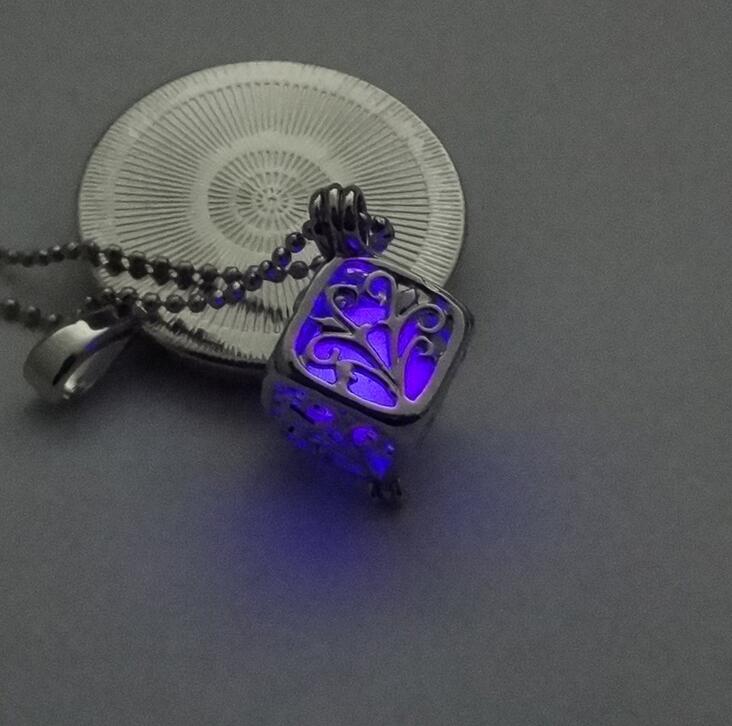 Love magic box luminous photo box necklace factory wholesale DJN129 mix order Pendant Necklaces jewelry