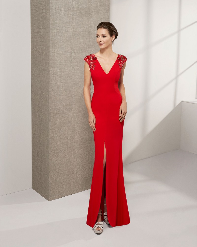 Modest Red Mother Of The Bride Dresses Cap Sleeves V Neck Mothers Plus Size Evening Dress Floor Length Prom Dresses