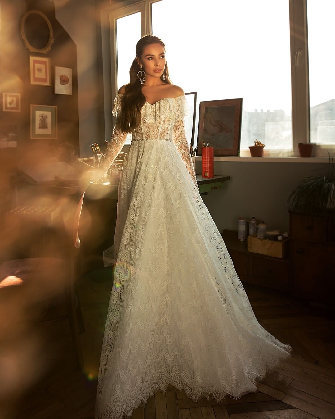 Lace Elegant Long Sleeves Wedding Dresses Off The Shoulder A E Backless Bridal Gowns Sweep Train Robe De Mari E