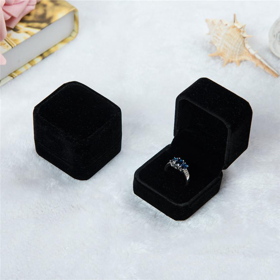 Fashion Velvet Jewelry Boxes cases For only Rings & Stud Earrings 12 color Jewelry Gift Packaging & Display Size 5cm*4.5cm*4cm
