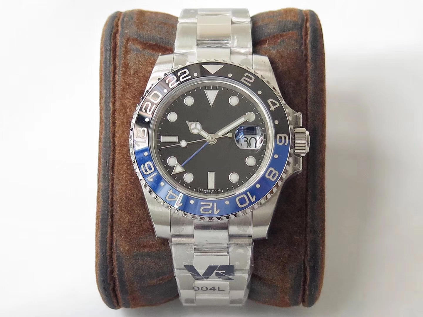 2020 VR factory Luxury Watches GMT Ceramic Bezel cal.3186 movement 126710 40mm 904L Steel Strap Automatic Fashion Mens Watch Wristwatch
2020 VR factory Luxury Watches GMT Ceramic Bezel cal.3186 movement 126710 40mm 904L Steel Strap Automatic Fashion Mens Watch Wristwatch