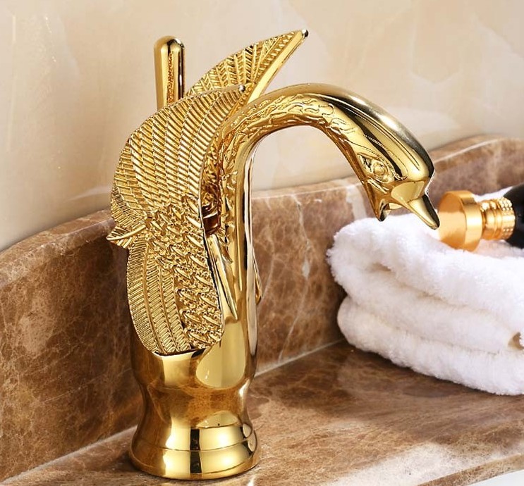 Wholesale- Gold Finish Swan Shape Brass Basin Sink Faucet Bathroom Single Hole Centerset Basin Mixer Tap