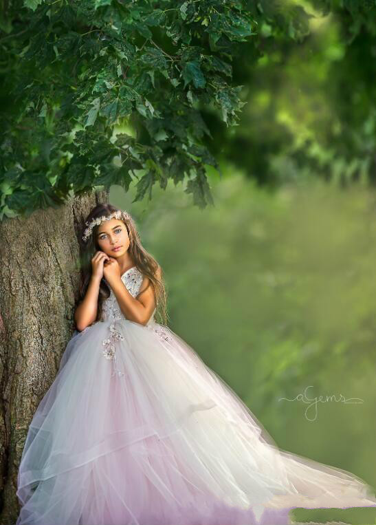 Sparkling 2020 Flower Dresses Sleeveless Sweetheart Wear For Wedding Floor Length Rhinestone Pearls Ball Gown Girls Party Dress 0508