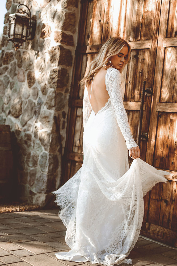 Vintage Country Wedding Dresses V Neck Lace Appliques Sweep Train Sexy Backless Mermaid Wedding Dress Custom Boho Long Sleeve Bridal Gowns