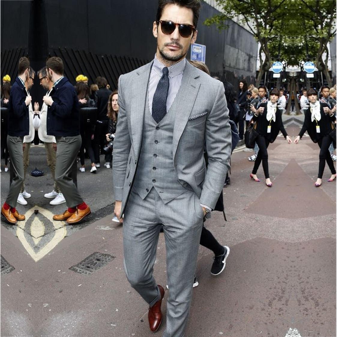 Fashion Custom Made Gray Men Suit Three Pieces Slim Fit Groom Wear Wedding Suits Best Men Business Suit, Ivory
Fashion Custom Made Gray Men Suit Three Pieces Slim Fit Groom Wear Wedding Suits Best Men Business Suit, Ivory