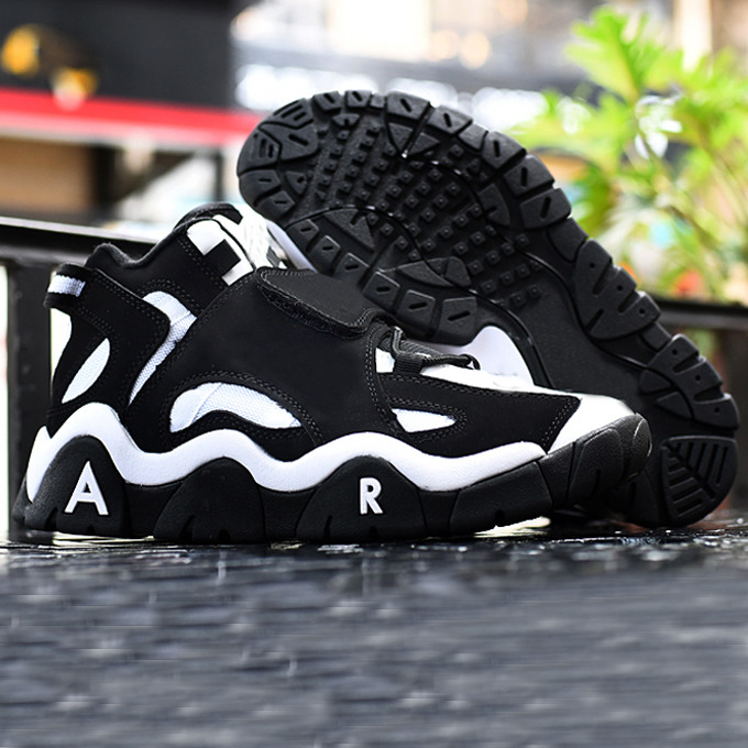 2020 Air Barrage Mid QS Scottie Pippen Basketball Shoes Hyper Grape Purple Raptors Black White Yellow Mens Shoes Designer Sneakers, Color4
2020 Air Barrage Mid QS Scottie Pippen Basketball Shoes Hyper Grape Purple Raptors Black White Yellow Mens Shoes Designer Sneakers, Color4