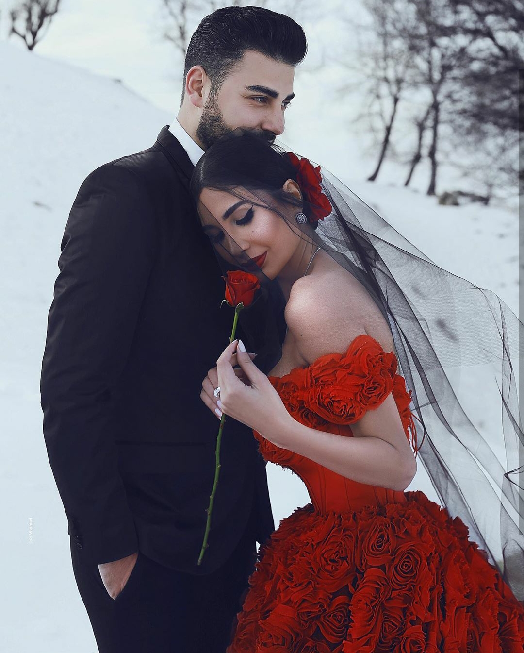 dark red wedding dresses with 3d flowers off shoulder backless sexy wedding dress saudi arabic modern robes de marie