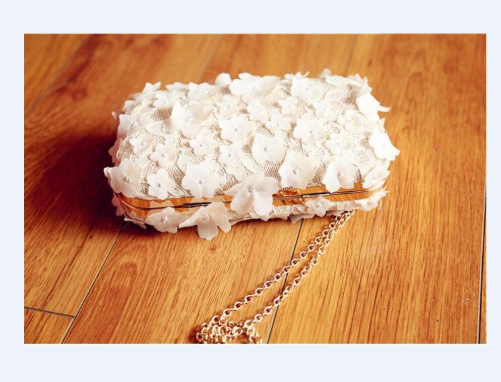 2020 Fashion Women Evening Party Clutch Bag Purse Wallet Satin Prom Wedding Handbag with Chain Ladies Satin Party Prom Bridal Handbag