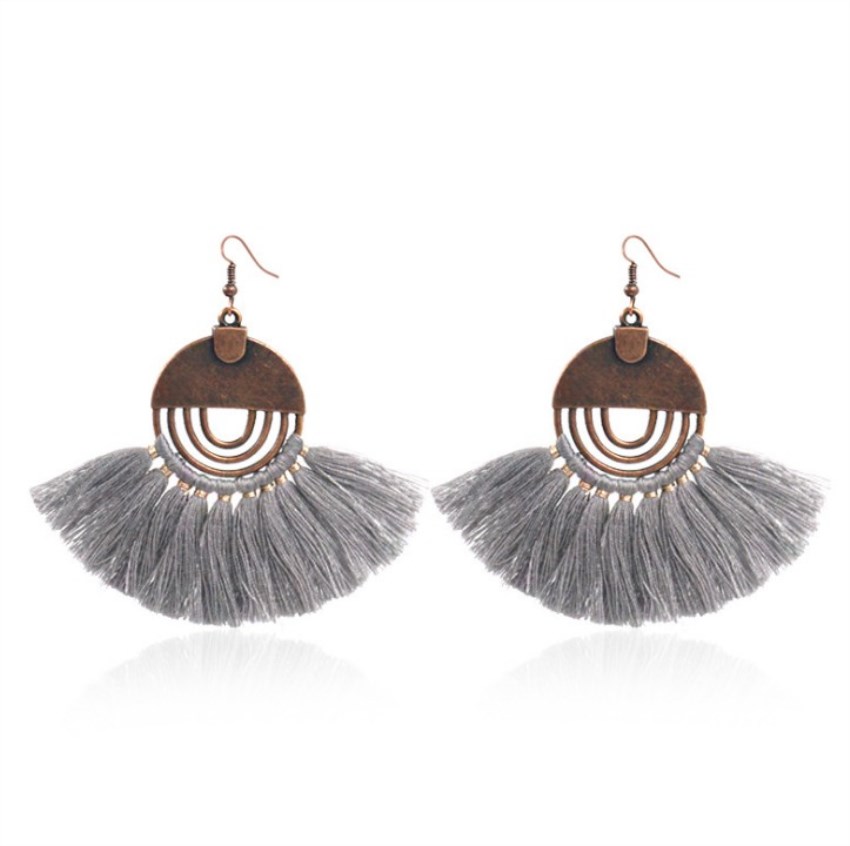 Ladies tassel earrings fan shaped girl bohemian pendant vintage tassel
