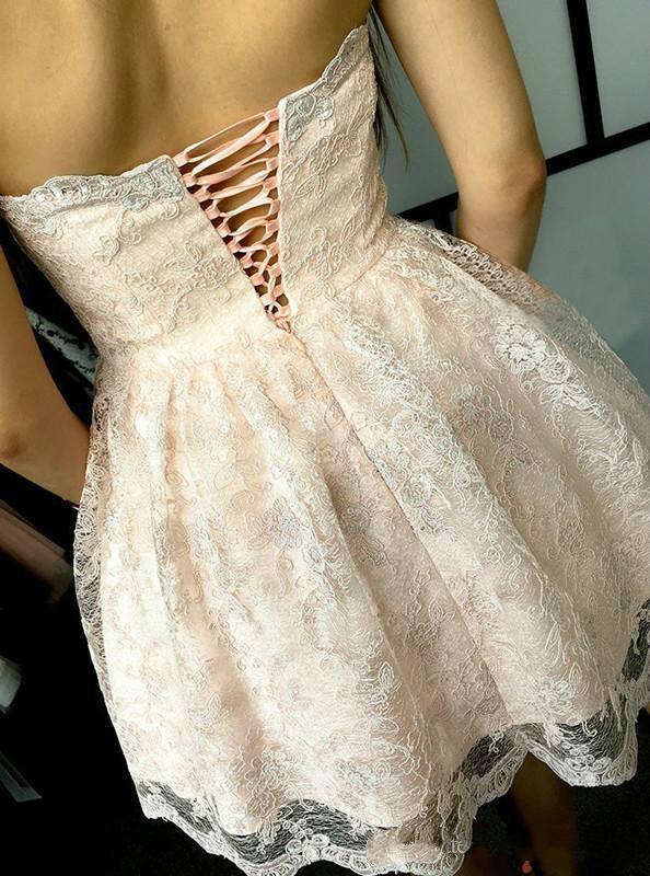 2020 Sleeveless Blush Pink Short Homecoming Dresses with Lace Sweetheart Corset Knee Length Party Dresses Teen