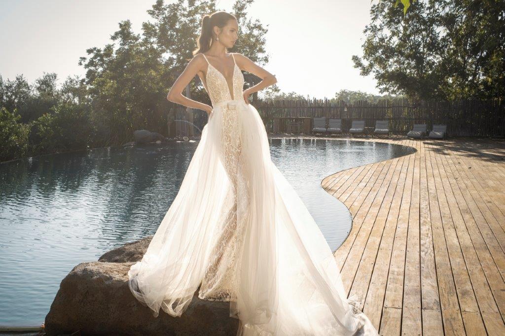 Julie Vino Mermaid Dresses With Detachable Train Lace Appliques Glitter Abiti Da Sposa Custom Made Backless Boho Wedding Dress
