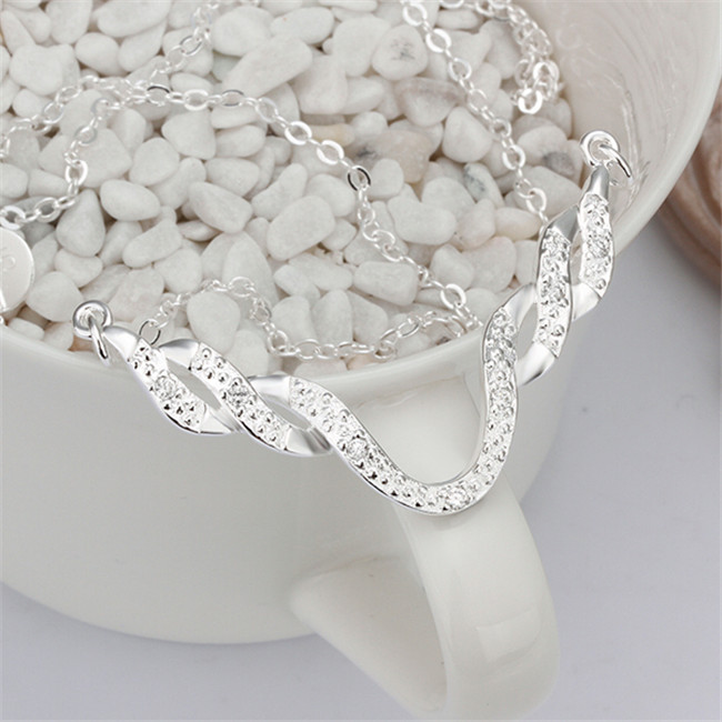 Brand new Plated sterling silver necklace 18 INCHS Simple Geometric Pendant FMSN427 Hot 925 silver plate Necklaces jewelry Chains
Brand new Plated sterling silver necklace 18 INCHS Simple Geometric Pendant FMSN427 Hot 925 silver plate Necklaces jewelry Chains