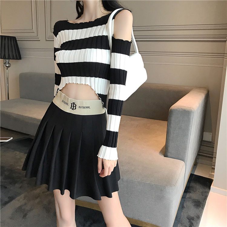 Women Striped Crop Knitwear High Waist Sweaters Striped Off Shoulder Crop Sweater Short Casual Pullover Knitted Jumper Tops, Black
Women Striped Crop Knitwear High Waist Sweaters Striped Off Shoulder Crop Sweater Short Casual Pullover Knitted Jumper Tops, Black