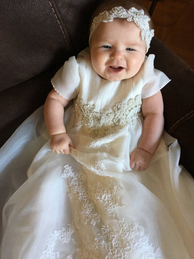 Chic Long Christening Gowns For Baby Girls Jewel Neck Lace Appliqued Beads Baptism Dresses Flower Girls Dress For Weddings With Bonnet
