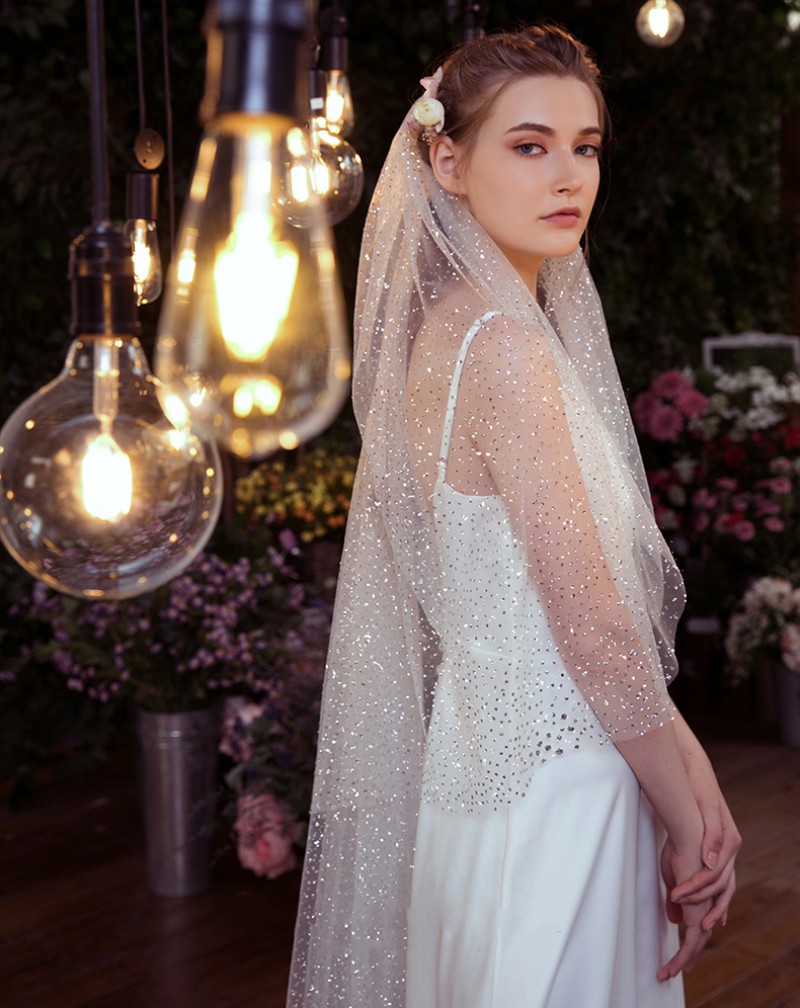 fashion sequins bridal veils cut edge two layers veil with comb women wedding dress accessories long veils custom made