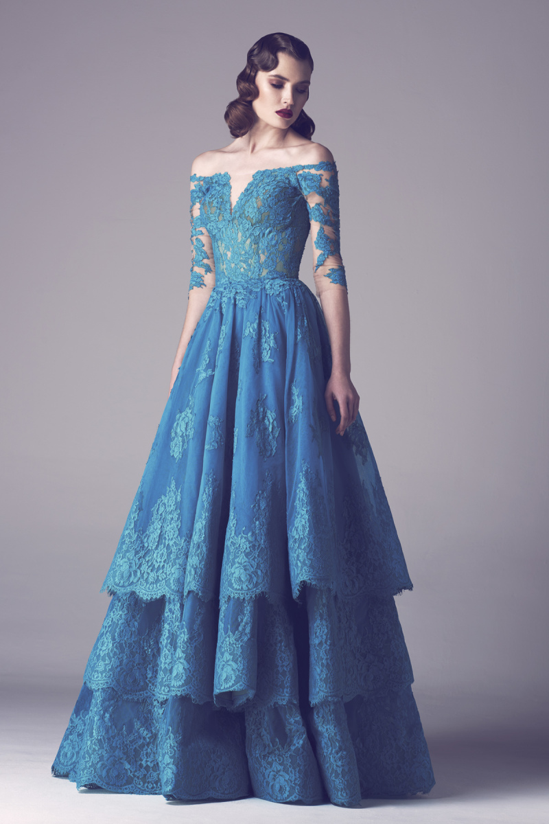 2019 Vintage Off Shoulder Prom Dresses Half Sleeves Tiered Lace Appliques Dubai Arabic Evening Dresses Fadwa Baalbaki Designer Party Gowns