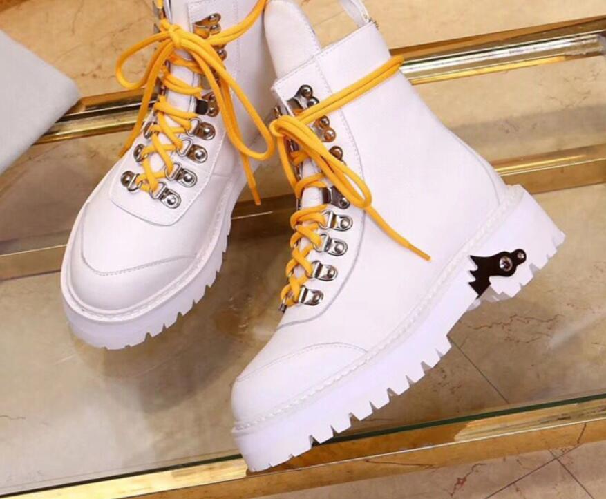Hot Sale- womens Ladies Cowskin black white pink REAL Leather chunky flat platform sole lace up short Fashion Motorcycle Combat BOOTS
Hot Sale- womens Ladies Cowskin black white pink REAL Leather chunky flat platform sole lace up short Fashion Motorcycle Combat BOOTS