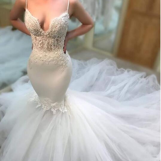 White Satin Mermaid Beach Wedding Dresses Crystal Bridal Gowns 2020 Plus Size Vestidos De Novia bohemian Vintage Wedding Gowns, Dark red
White Satin Mermaid Beach Wedding Dresses Crystal Bridal Gowns 2020 Plus Size Vestidos De Novia bohemian Vintage Wedding Gowns, Dark red