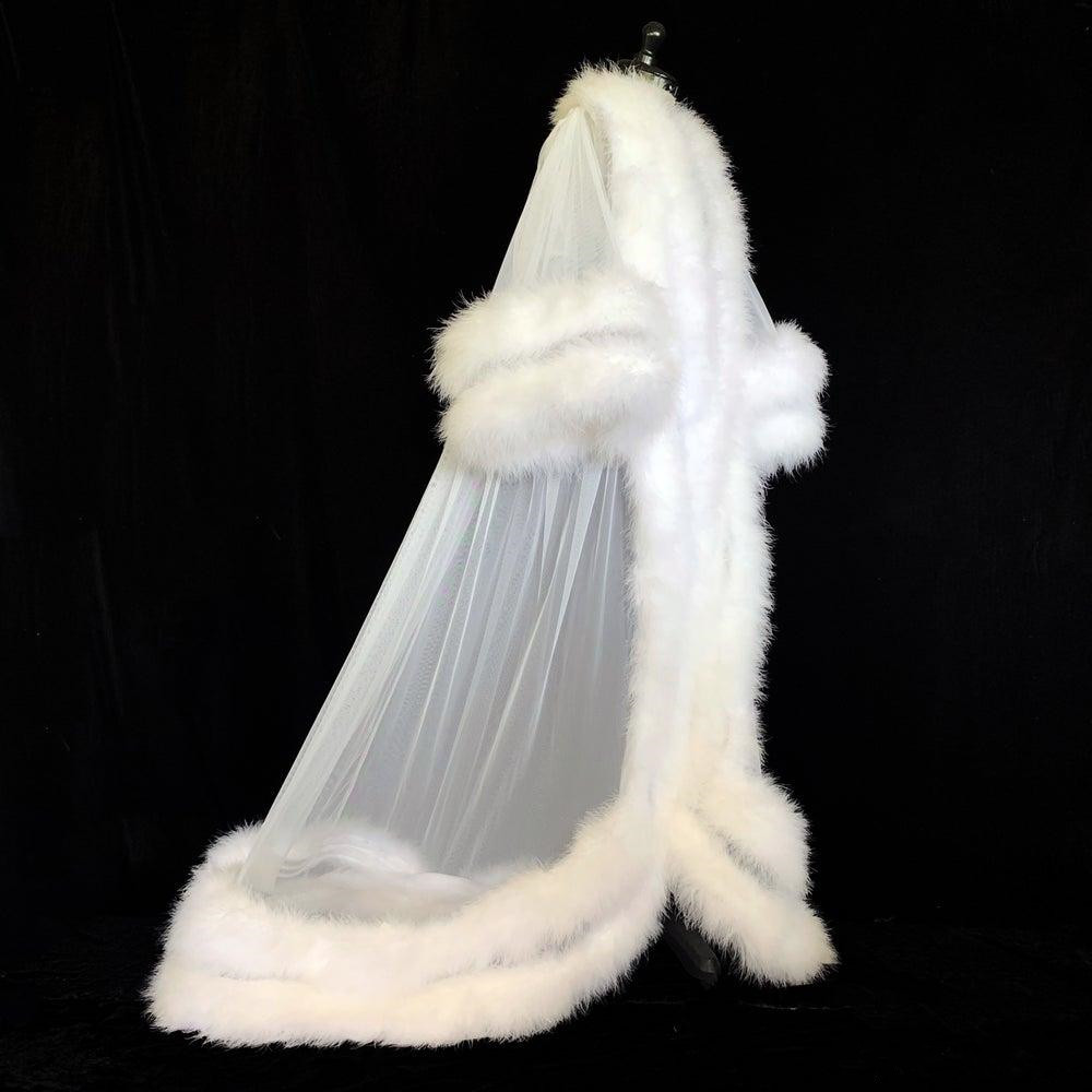 White Double Deluxe Women Robe Fur Wraps Bathrobe Sleepwear Bridal Robe Marabou Dressing Gown Party Gifts Bridesmaid Wraps