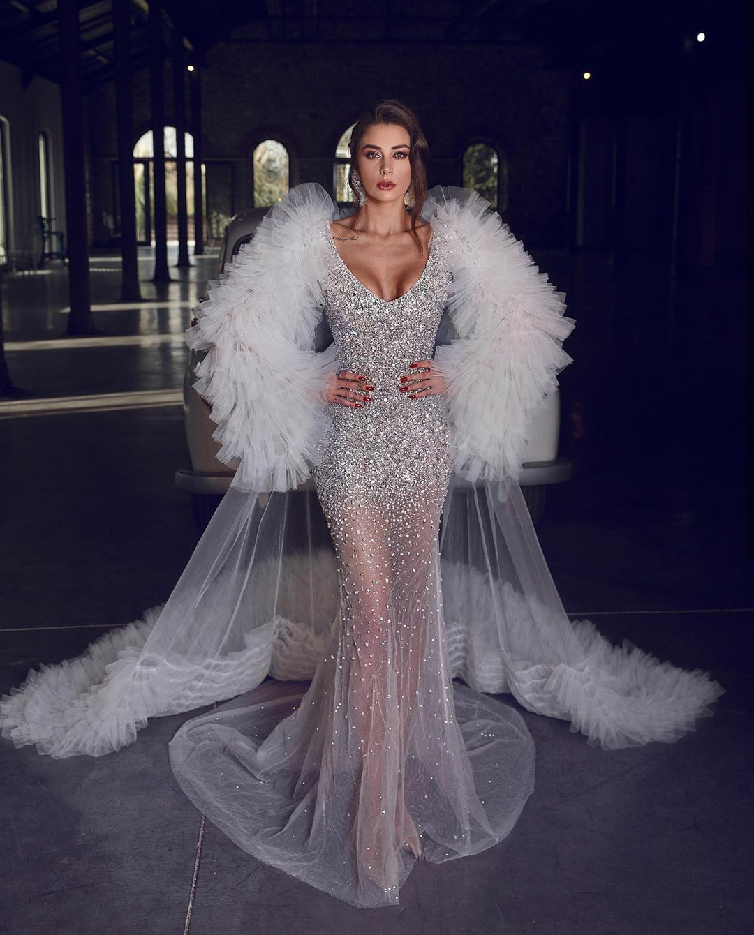 2020 Crystal Mermaid Wedding Dresses With Long Ruffle Wrap V Neck Sexy Transparent Bridal Gowns Sequined vestido de novia