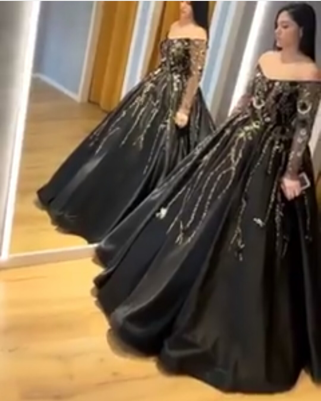 2019 Luxury Beaded Prom Dresses Off The Shoulder A Line Floor Length Long Sleeves Evening Dresses Cheap Formal Party Gowns Custom Made