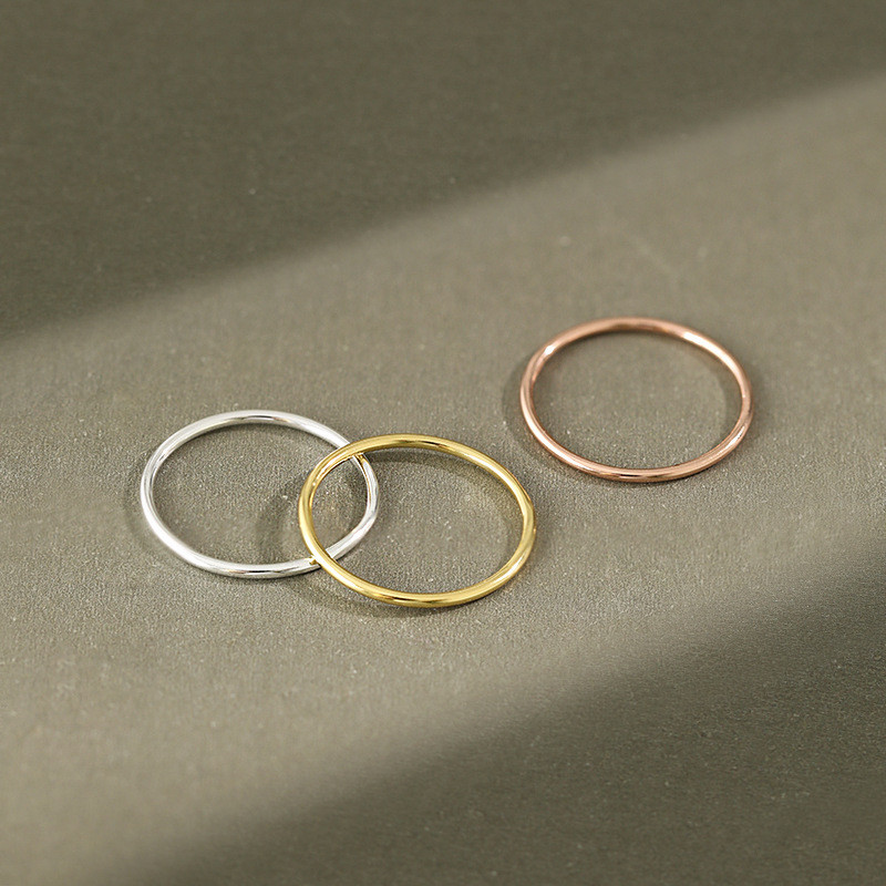 New Simple Style 925 Sterling Silver Rings for Women Men Stackable Ring Fine Jewelry Anillos Bijoux Femme
New Simple Style 925 Sterling Silver Rings for Women Men Stackable Ring Fine Jewelry Anillos Bijoux Femme