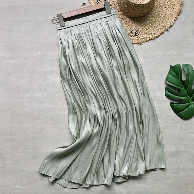 Spring/summer 2020 bright new skirts surface smooth pearly luster satin pleated skirt a word skirt of tall waist drape, Black
Spring/summer 2020 bright new skirts surface smooth pearly luster satin pleated skirt a word skirt of tall waist drape, Black