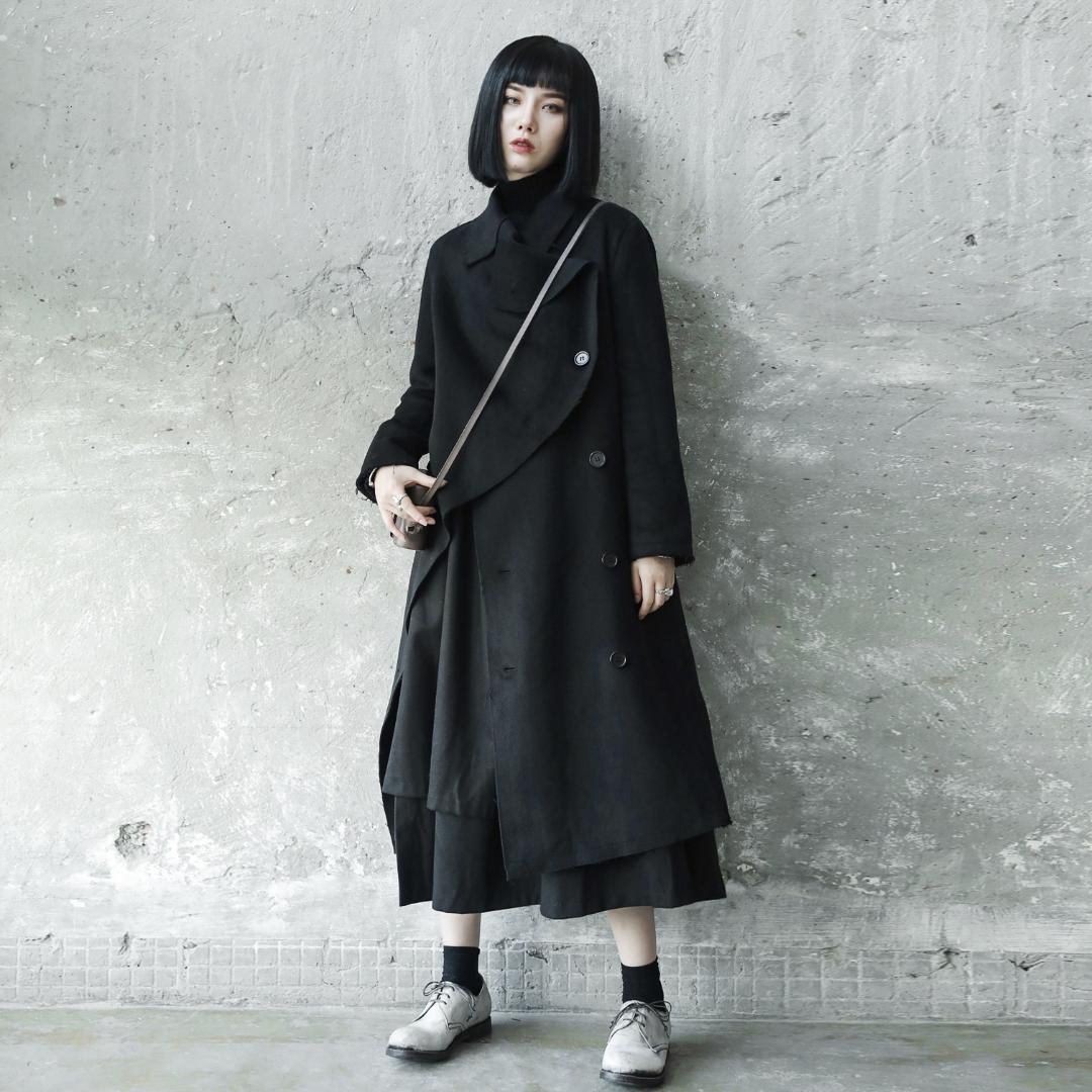 Dark Wind Two-sided Down Cut Edge Do Used Varied Clothes Method Ma'am Overcoat Loose Coat, Black
Dark Wind Two-sided Down Cut Edge Do Used Varied Clothes Method Ma'am Overcoat Loose Coat, Black