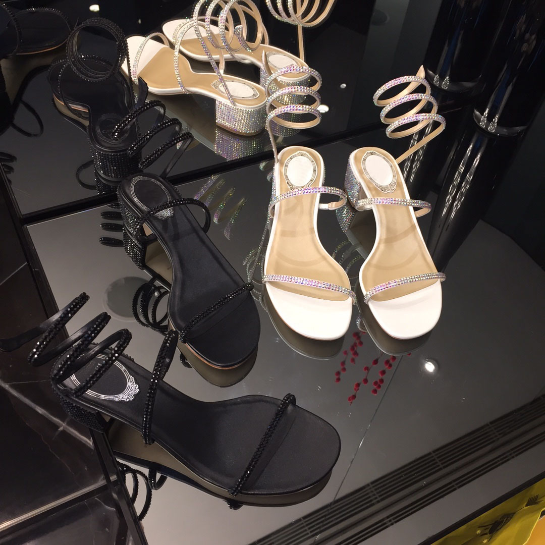 Summer rhinestone sandals, fashion stiletto heels, banquet, wedding sandals, size 35-41, with box and dust bag, Black
Summer rhinestone sandals, fashion stiletto heels, banquet, wedding sandals, size 35-41, with box and dust bag, Black