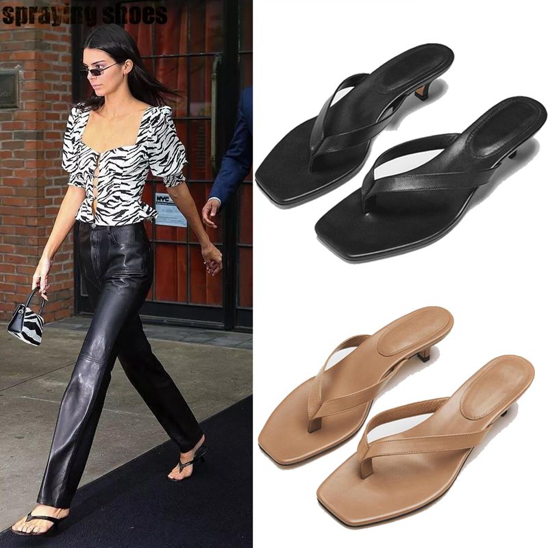 Sexy Kendall Jenner Square Toe Kitten Heel Summer Slippers Women Sandals Black/Khaki Leather Slides Fashion Ladies Flip Flops
Sexy Kendall Jenner Square Toe Kitten Heel Summer Slippers Women Sandals Black/Khaki Leather Slides Fashion Ladies Flip Flops