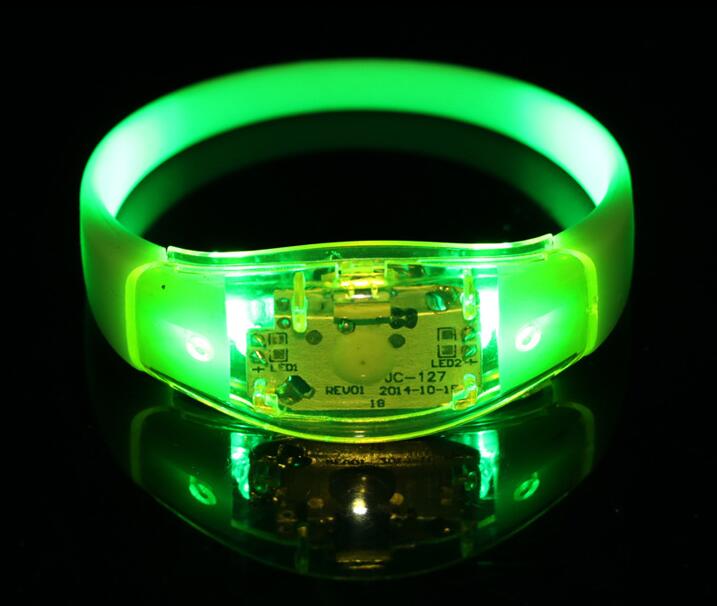 Music Activated Sound Control Led Flashing Bracelet Light Up Bangle Wristband Club Party Bar Cheer Luminous Hand Ring Glow Stick N5532586