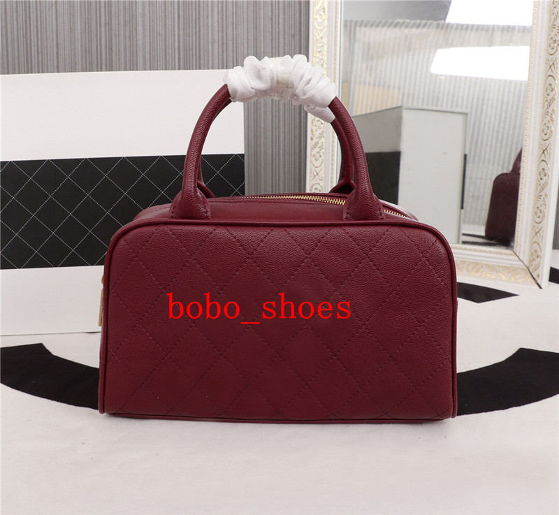 designer luxury handbags Women luxury best quality bowling handbags Original leather woman designer bags size 27cm 5 colors
designer luxury handbags Women luxury best quality bowling handbags Original leather woman designer bags size 27cm 5 colors