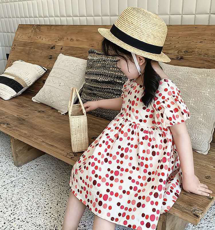 Girls' dresses, summer 2020, Korean version, polka dot girls' princess dress, ins baby backless dress, Beige
Girls' dresses, summer 2020, Korean version, polka dot girls' princess dress, ins baby backless dress, Beige