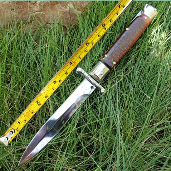 Recommend Italy swinguard Italian mafia snake wood Guardian camping Collecting hunting camping knife knives copies
Recommend Italy swinguard Italian mafia snake wood Guardian camping Collecting hunting camping knife knives copies