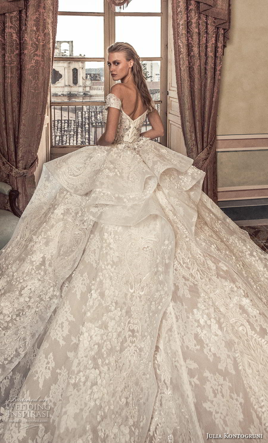 Julia Kontogruni Vintage Ball Gown Wedding Dresses Off Shoulder Lace Appliques Beads Court Train Plus Size Chapel Bridal Gowns Royal robes