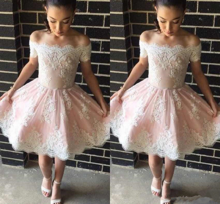2019 New Homecoming Dresses Bateau Short Sleeves With Lace Applique Short Prom Gowns Back Lace-Up Knee-Length Cocktail Gowns 162, Burgundy
2019 New Homecoming Dresses Bateau Short Sleeves With Lace Applique Short Prom Gowns Back Lace-Up Knee-Length Cocktail Gowns 162, Burgundy