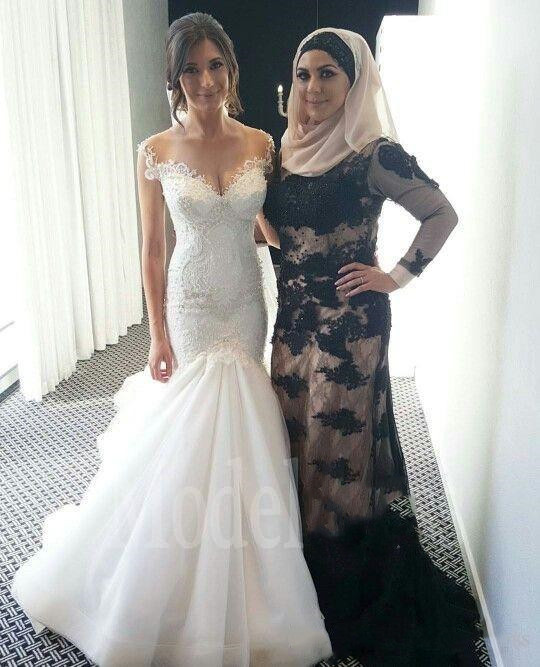 Gorgeous Lace Mermaid Wedding Gowns Sheer Neck Pearls Illusion Back Trumpet Detachable Train Vintage Bridal Dresses Plus Size Customized