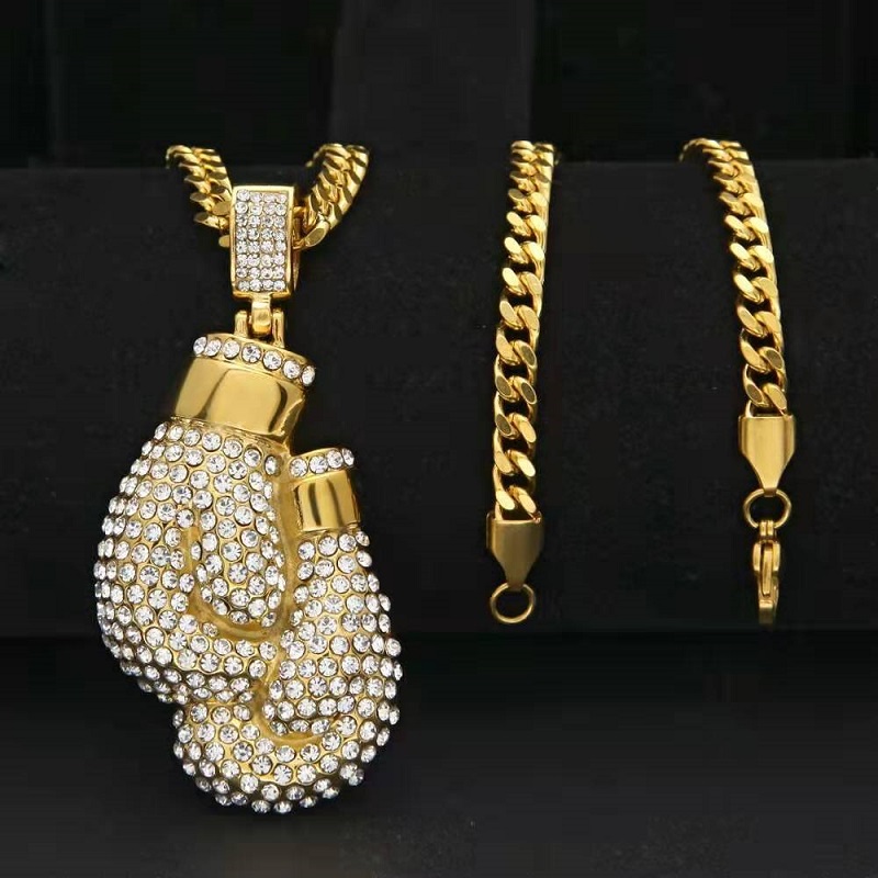 iced out boxing gloves pendant necklaces for men luxury designer mens bling diamond pendants stainless steel cuban link chain necklace gift
iced out boxing gloves pendant necklaces for men luxury designer mens bling diamond pendants stainless steel cuban link chain necklace gift