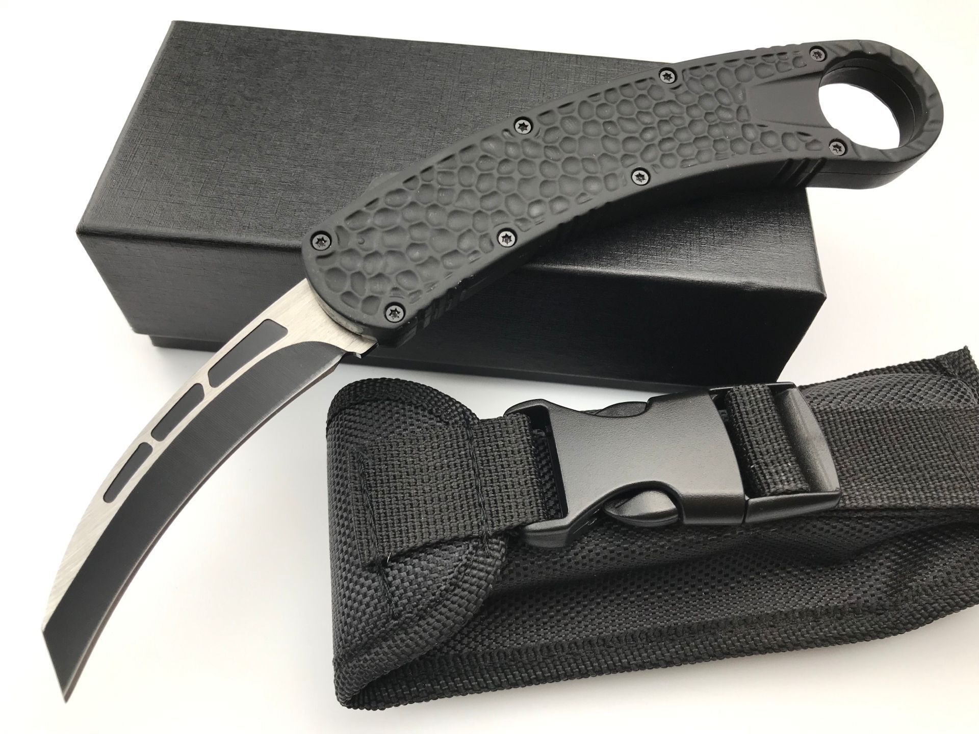 Karambit Out the Front Knife Automatic Double Action Push Button Black Folding Pocket Knife with Clip
Karambit Out the Front Knife Automatic Double Action Push Button Black Folding Pocket Knife with Clip