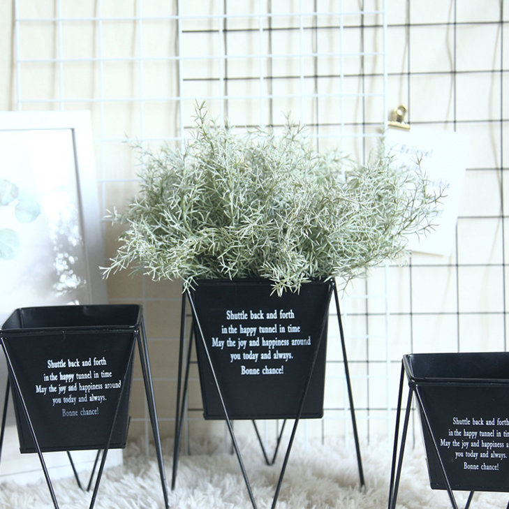 Pine needle grass plastic Artificial plants fake flowers for home table Decoration plante artificielle flores, Green
Pine needle grass plastic Artificial plants fake flowers for home table Decoration plante artificielle flores, Green