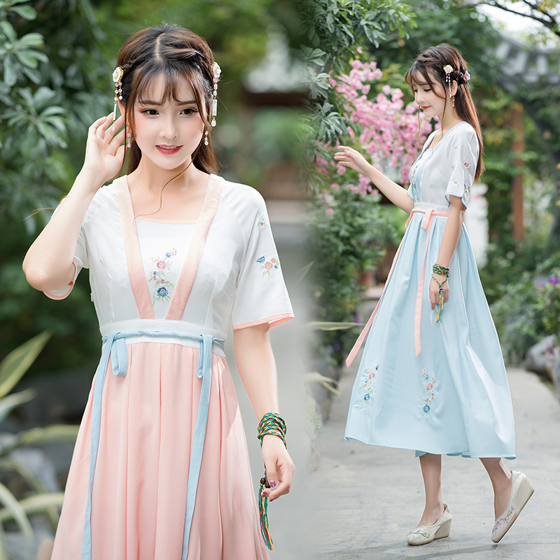 Hanfu Traditional Folk Dance Dress Women Han Dynasty Clothing Fairy Dress Stage Performance Costume Festival Outfits BL4118, Blue
Hanfu Traditional Folk Dance Dress Women Han Dynasty Clothing Fairy Dress Stage Performance Costume Festival Outfits BL4118, Blue