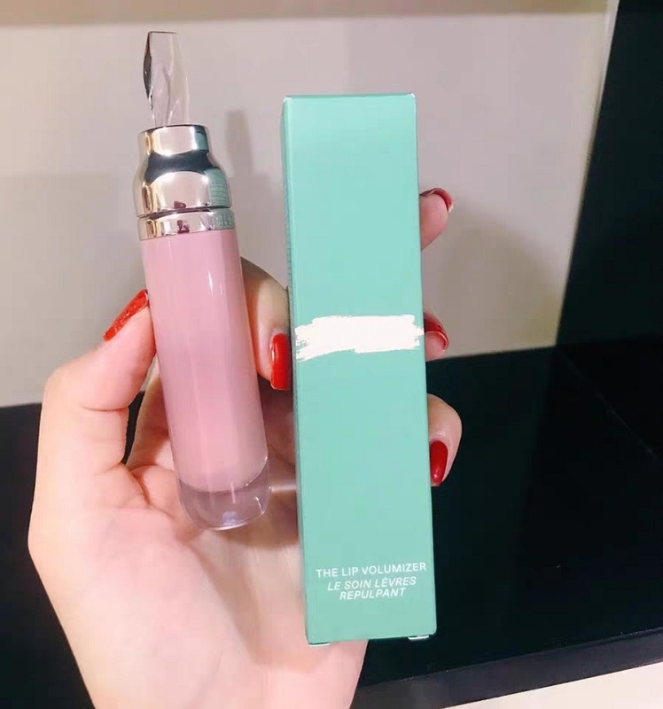 THE LIP VOLUMIZER LE SOIN LEVRES REPULPANT lip gloss pink lip care 7ml MOIOSTURIZER nutritious free shipping
THE LIP VOLUMIZER LE SOIN LEVRES REPULPANT lip gloss pink lip care 7ml MOIOSTURIZER nutritious free shipping