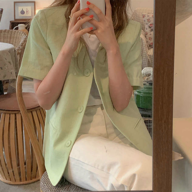 2020 Women Summer Green Cotton and Linen V Neck Thin Blazer Coat Half Sleeve Single Breasted Jacket Loose Outwear
2020 Women Summer Green Cotton and Linen V Neck Thin Blazer Coat Half Sleeve Single Breasted Jacket Loose Outwear